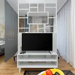 Apartmán One Bedroom In Center By Renters Prestige Varšava