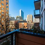 One Bedroom In Center By Renters Prestige Apartmán *