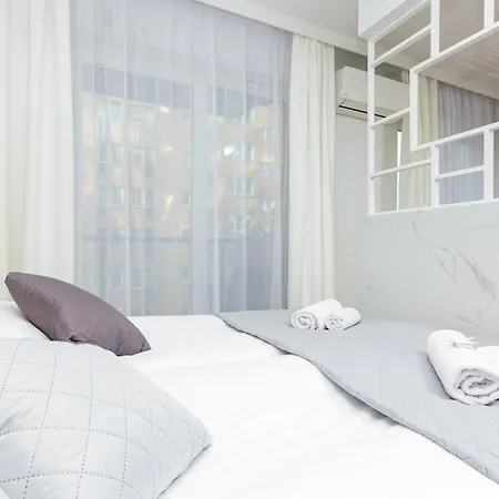 One Bedroom In Center By Renters Prestige * Varšava