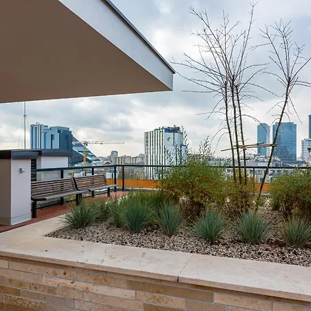 One Bedroom In Center By Renters Prestige Apartament