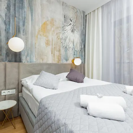 One Bedroom In Center By Renters Prestige * Warszawa