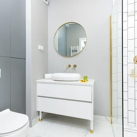 One Bedroom In Center By Renters Prestige * 华沙